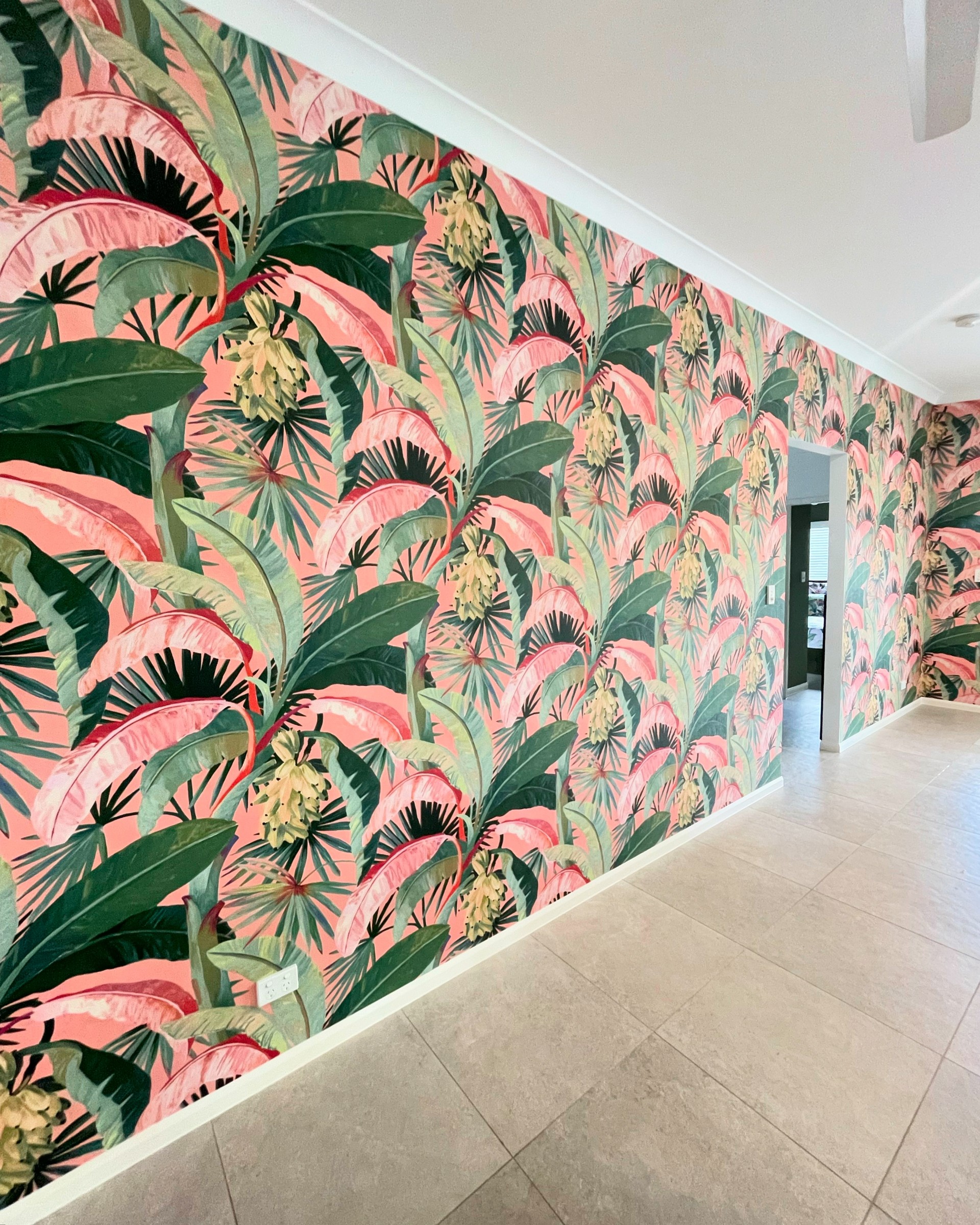 La Palma wallpaper installation Cairns, wallpaper hanger, installer, graphic designer, wall art, Painter decorator cairns